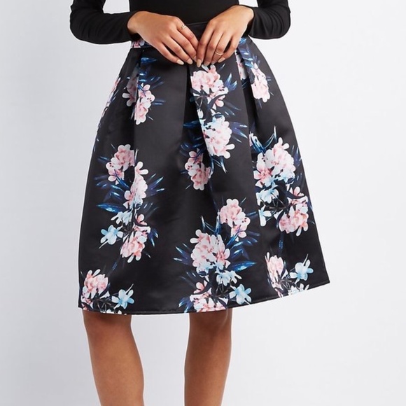 |•SEQUIN HEARTS•| Floral Black Skater/Circle Skirt Tulle Layer Size 5 - Picture 1 of 11
